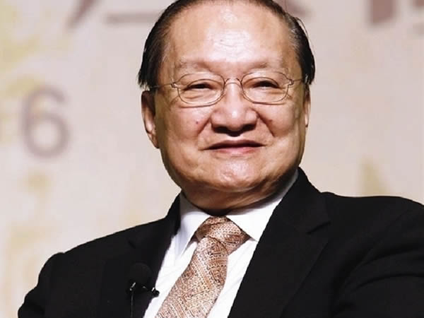 金庸走了，他留下的传说还在江湖