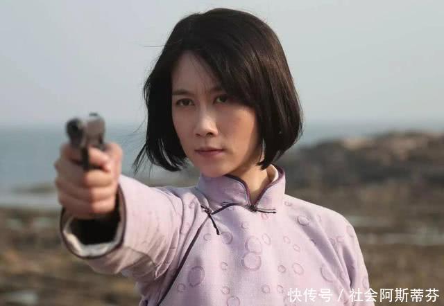 为赚钱孝敬父母，15年各种烂片都接，现仍单身