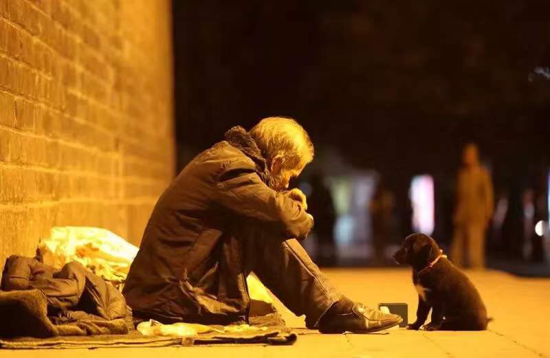 “我于昨晚去世，走时心如止水”