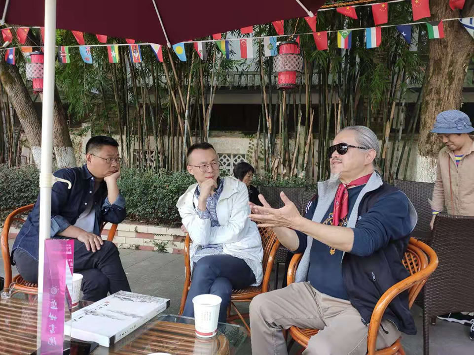 热烈欢迎解仑院长一行