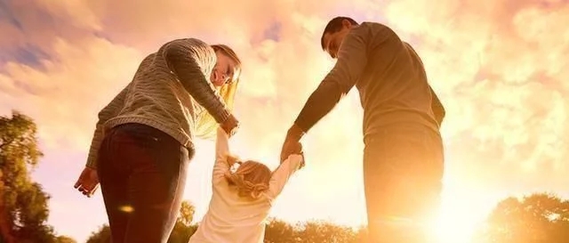 把父母送进养老院的子女，真的算孝顺吗？老人家说出了心里话